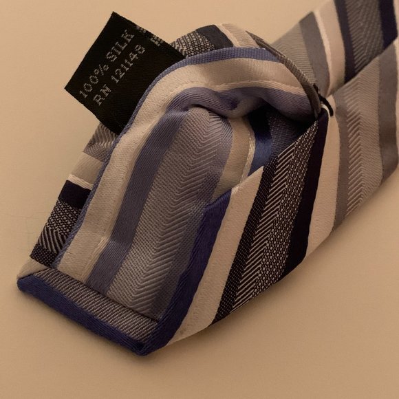 Calvin Klein Blue Striped Men's Necktie - Picture 6 of 8